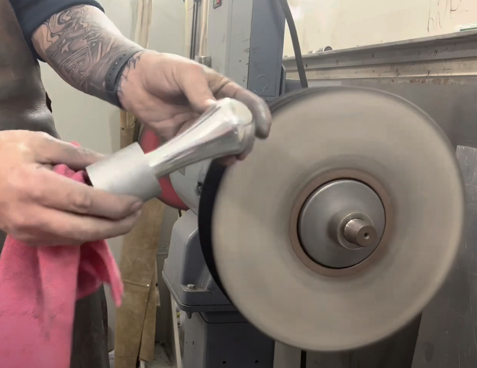 how to polish aluminium by hand